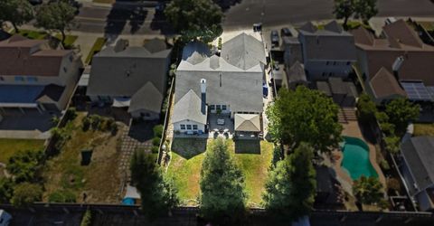 2220-2672 Ellison Dr, Modesto, CA 95355 Photo