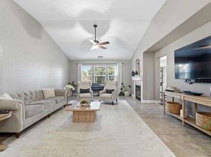 2220-2672 Ellison Dr, Modesto, CA 95355 Photo