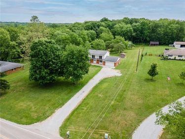 5385 S Dayton Brandt Road, Bethel Twp, OH 45344