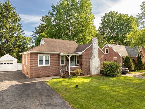 307 Shaver Avenue , Syracuse, NY 13212