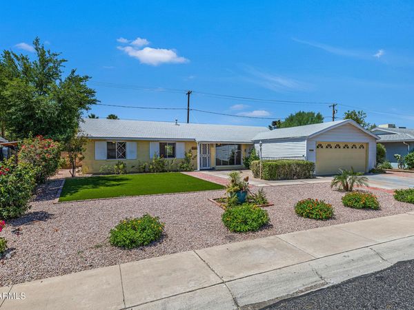 3907 W State Avenue, Phoenix, AZ 85051