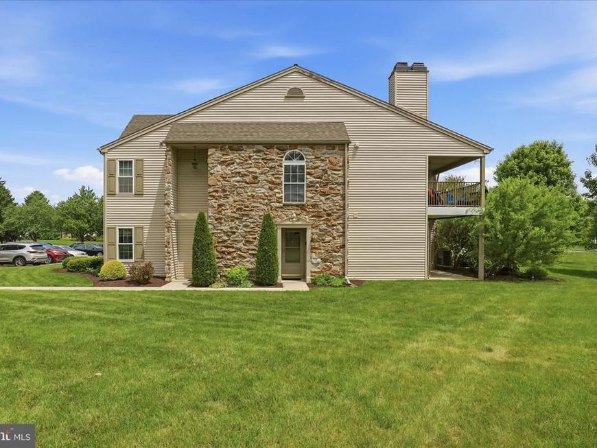223 Greenview Drive , Lancaster, PA 17601 Main Photo