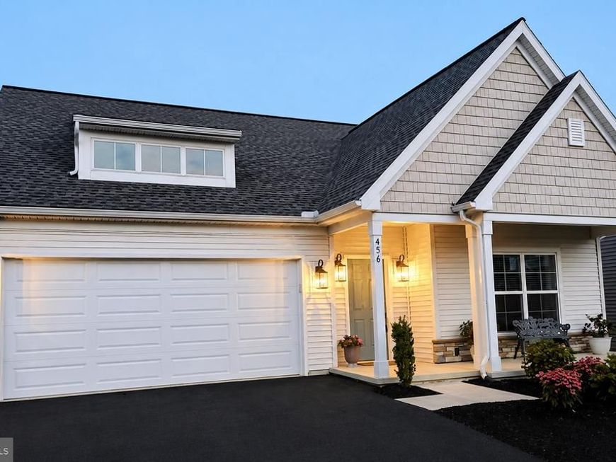 456 Stone Gate Blvd L-0154, Annville, PA 17003 Main Photo