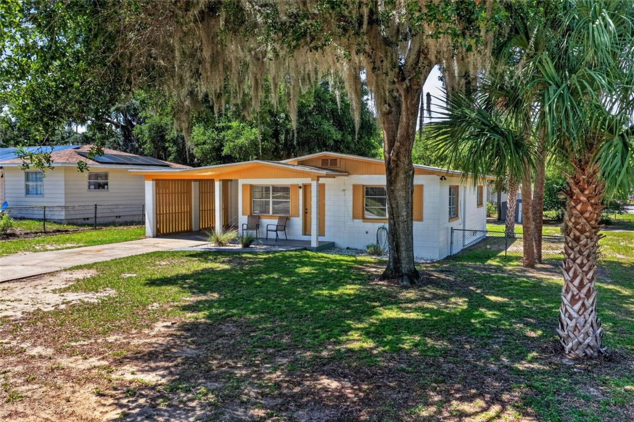 529 E Gottsche Avenue, Eustis, FL 32726 Photo