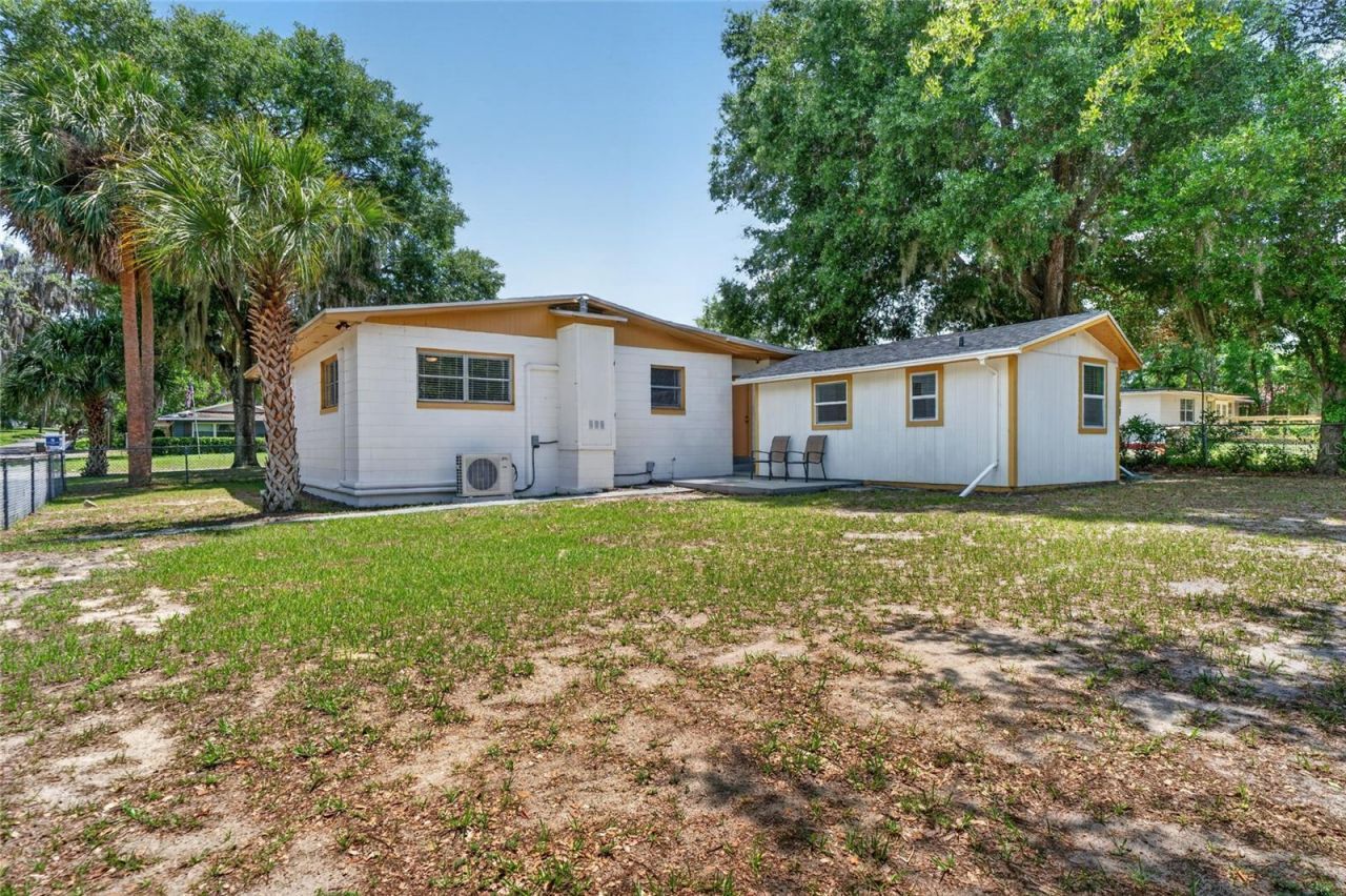 529 E Gottsche Avenue, Eustis, FL 32726 Photo