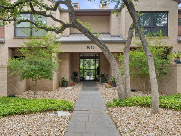 1615 Spyglass DR, Unit 4, Austin, TX 78746