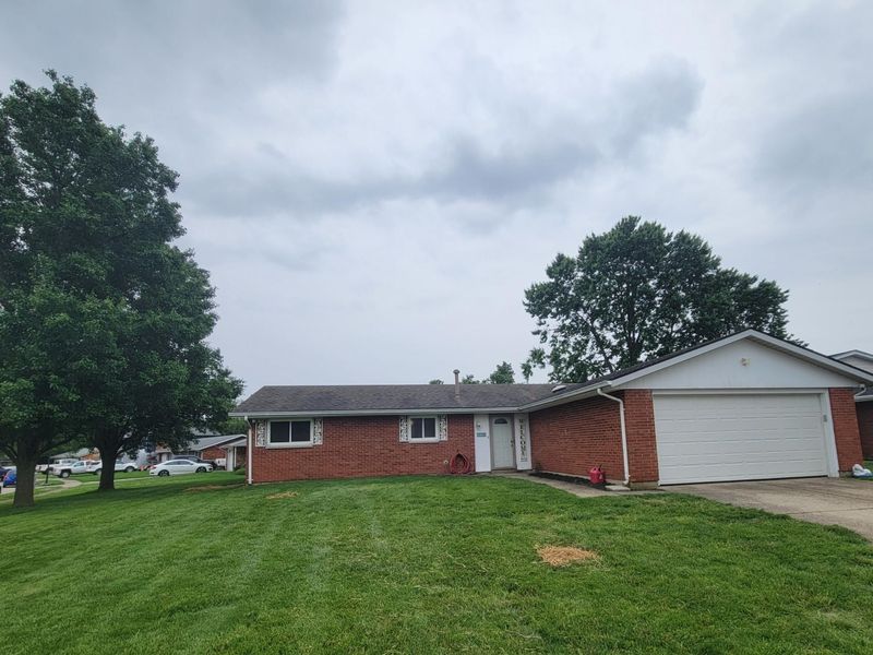 5408 Ottawa Drive, Fairborn, OH 45324 Photo 2