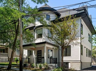 116 Thorndike St, Unit 1A, Brookline, MA 02446