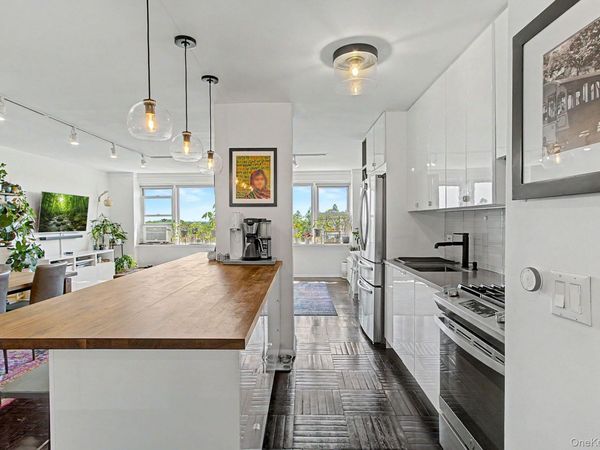 4555 Henry Hudson Parkway , Unit 805, Bronx, NY 10471