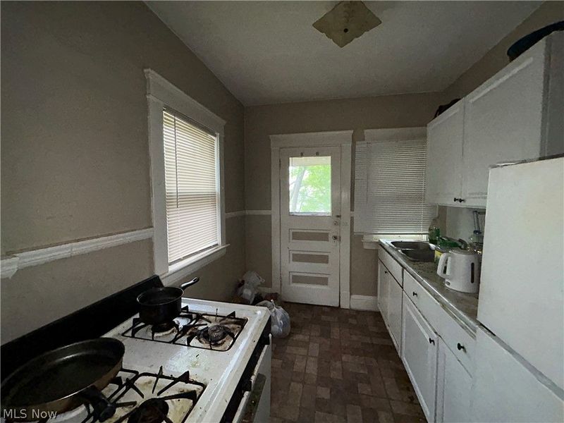 3885 W 20th Street , Cleveland, OH 44109 Photo 13