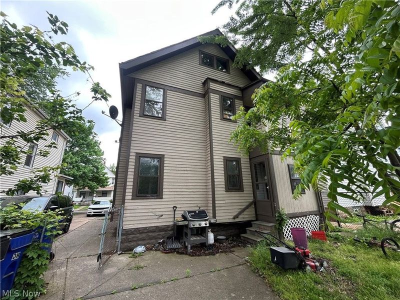 3885 W 20th Street , Cleveland, OH 44109 Photo 24