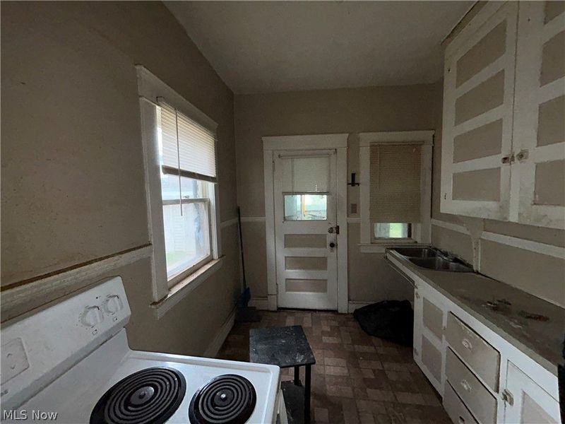 3885 W 20th Street , Cleveland, OH 44109 Photo 7