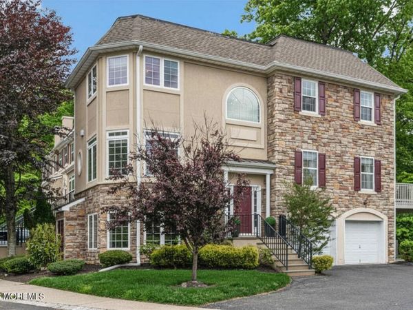 45 W Aspen Way, Matawan, NJ 07747