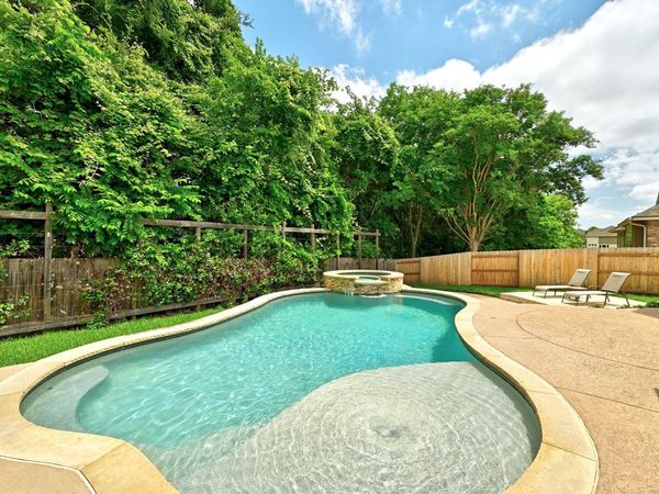 4620 Monterosa LN, Round Rock, TX 78665