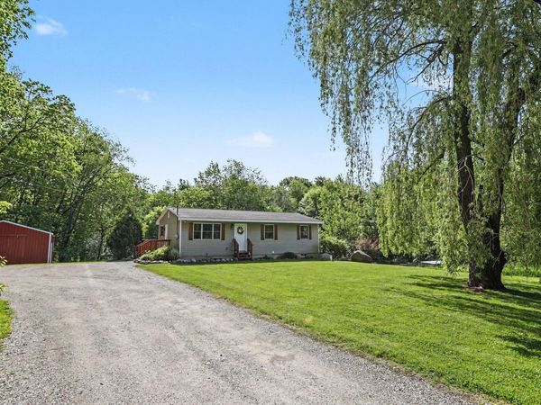 7410 Whitneyville Avenue SE, Alto, MI 49302