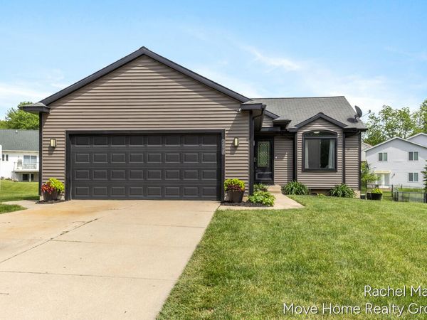 3828 Giddings Avenue SE, Grand Rapids, MI 49508