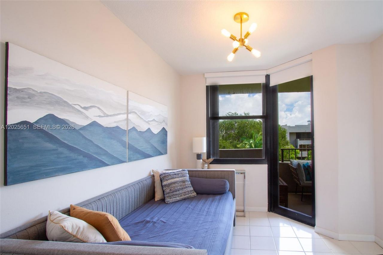 181 Crandon Blvd , Unit 405, Key Biscayne, FL 33149 Photo