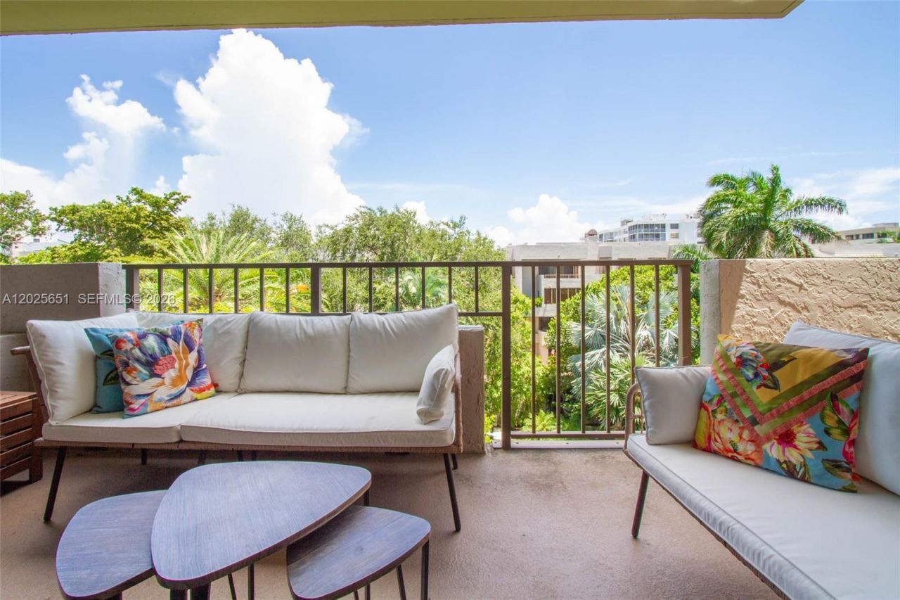 181 Crandon Blvd , Unit 405, Key Biscayne, FL 33149 Photo