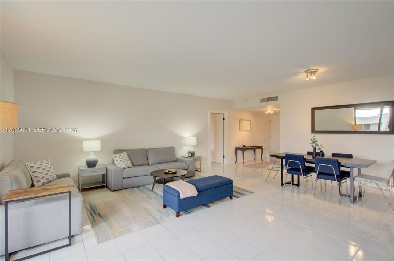 181 Crandon Blvd , Unit 405, Key Biscayne, FL 33149 Photo