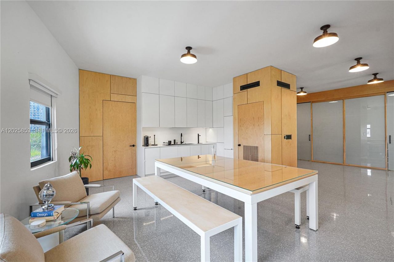 Please Call For Address, Miami, FL 33136 Photo