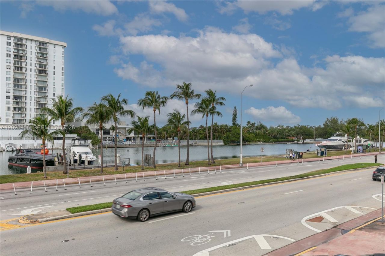 4201 Indian Creek Dr , Unit 6, Miami Beach, FL 33140 Photo
