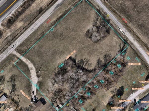 810 S 51st Street , Cahokia, IL 62207