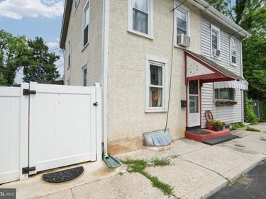 231 WILLIAM STREET, DOWNINGTOWN, PA 19335