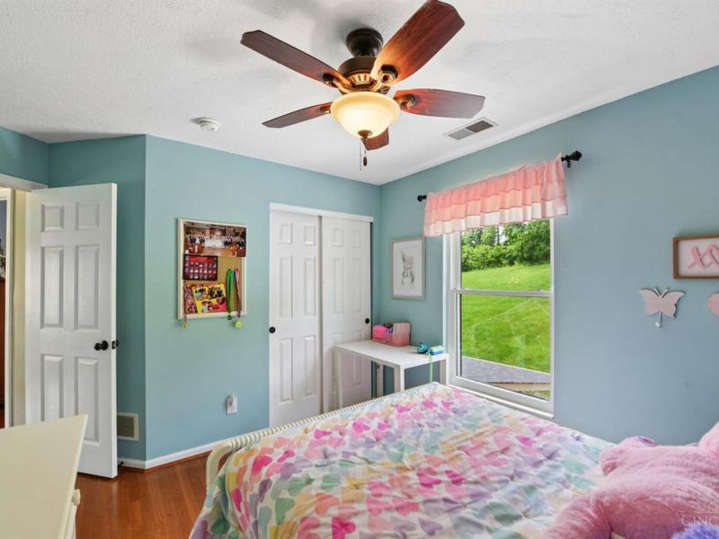 7757 Dennler Lane, Cincinnati, OH 45247 Photo 35