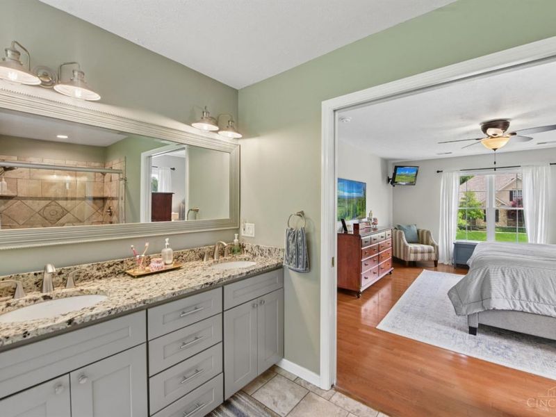 7757 Dennler Lane, Cincinnati, OH 45247 Photo 43