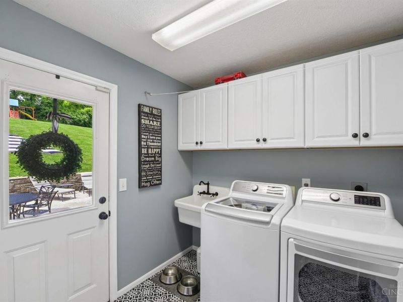 7757 Dennler Lane, Cincinnati, OH 45247 Photo 48