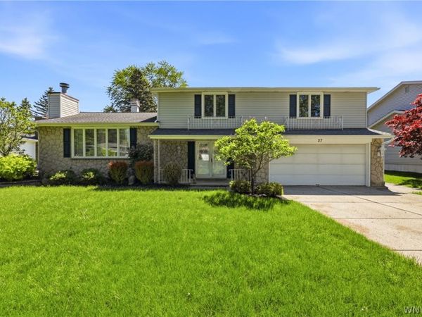 27 Honorine Drive , Depew, NY 14043