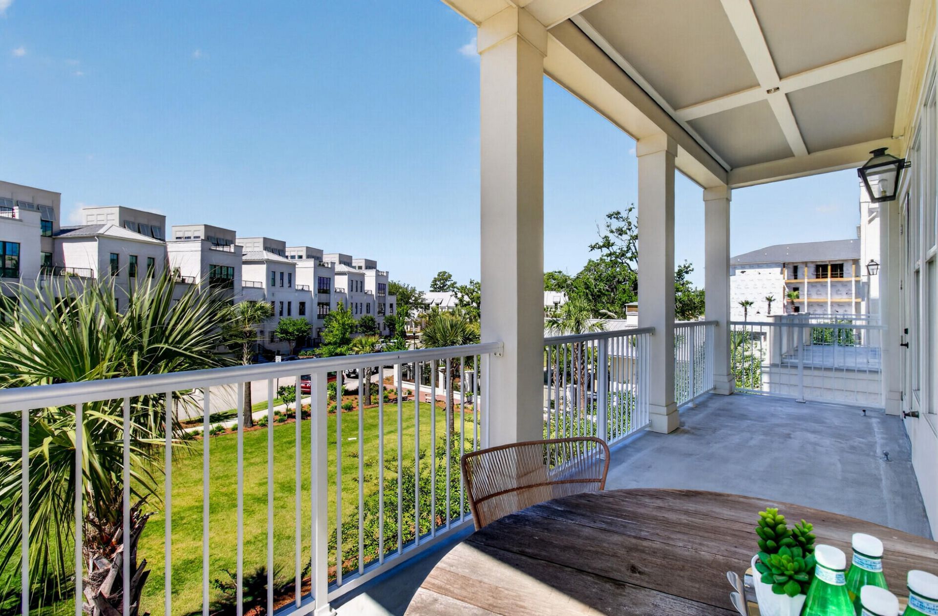 301 Longshore Street Photo 22