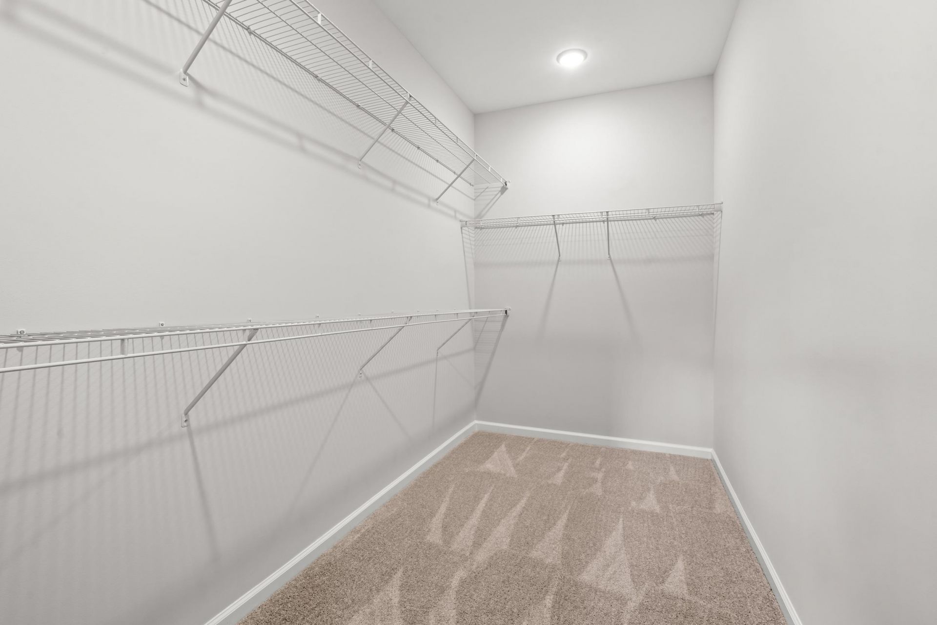 190 Stillbrook Dr.  Photo 10
