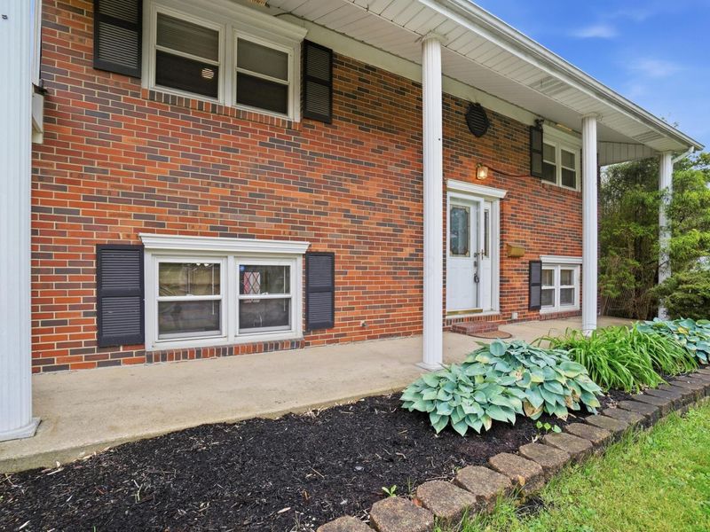 3369 Dempsey Road, Westerville, OH 43081 Photo 4