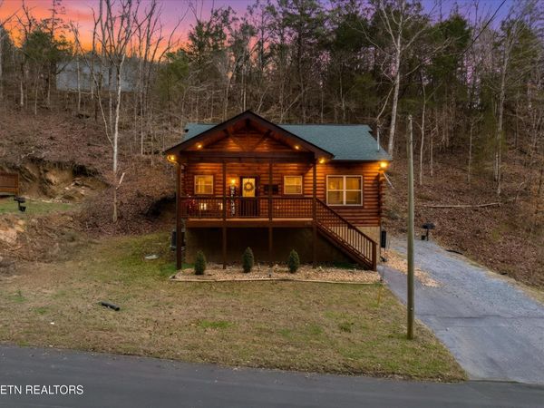 1636 Eagle Springs Rd, Sevierville, TN 37876