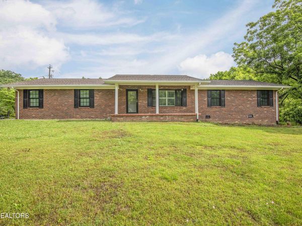 2440 Vincinda Circle, Knoxville, TN 37924
