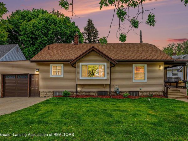 312 W Rockford Road, Lansing, MI 48910