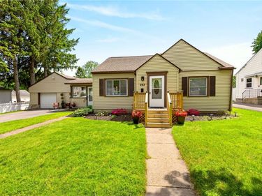 293 Brett Road, Rochester, NY 14609