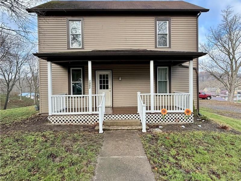 1002 Jefferson , Bergholz, OH 43908 Photo 2