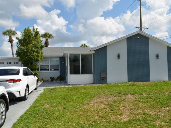 8201 DONALDSON DRIVE, TAMPA, FL 33615