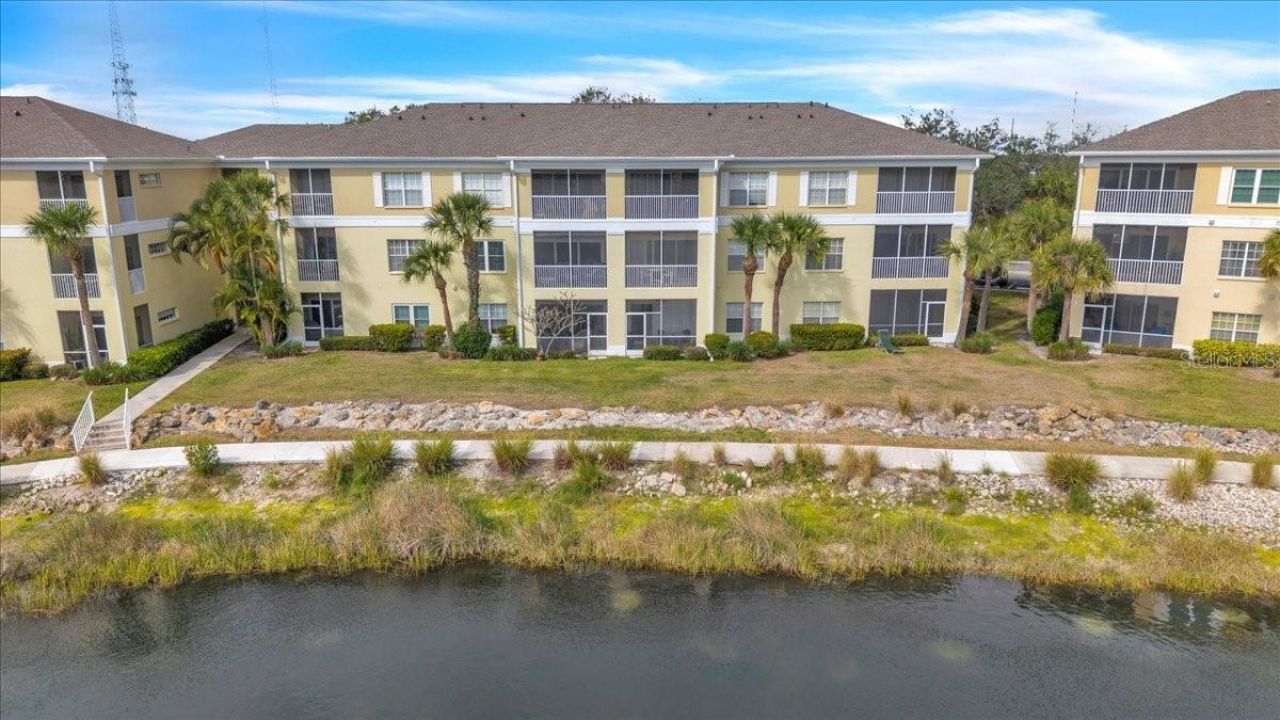 19335 Water Oak Drive , Unit 301, Port Charlotte, FL 33948 Photo