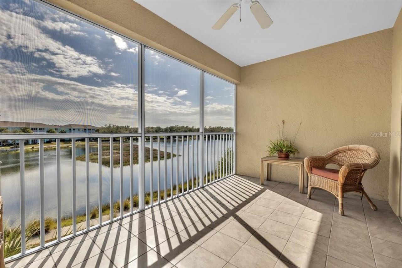 19335 Water Oak Drive , Unit 301, Port Charlotte, FL 33948 Photo