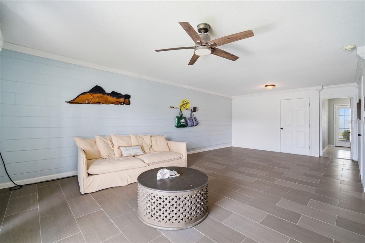 643 Garland Circle, Indian Rocks Beach, FL 33785 Photo