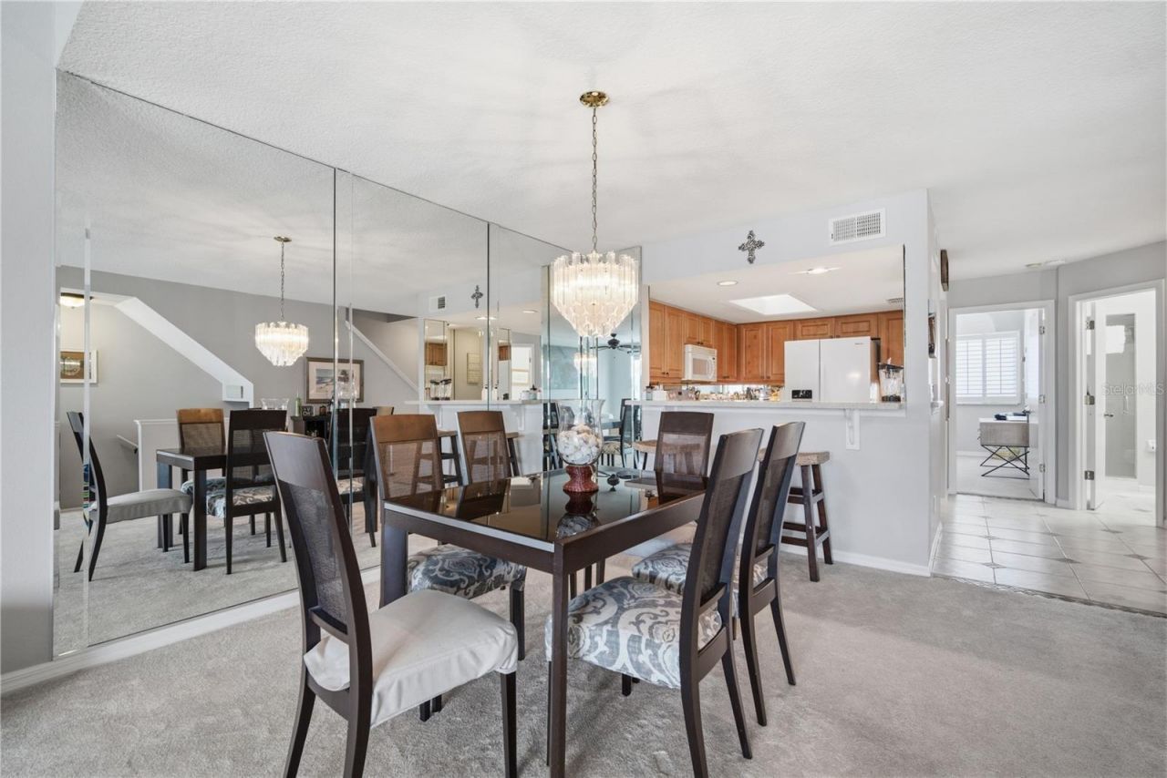 643 Garland Circle, Indian Rocks Beach, FL 33785 Photo