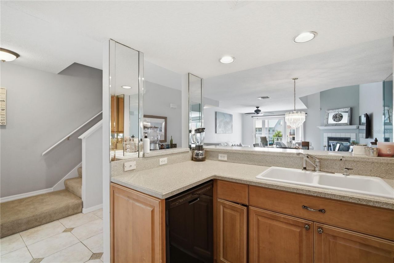 643 Garland Circle, Indian Rocks Beach, FL 33785 Photo