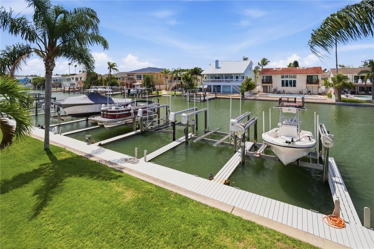643 Garland Circle, Indian Rocks Beach, FL 33785 Photo