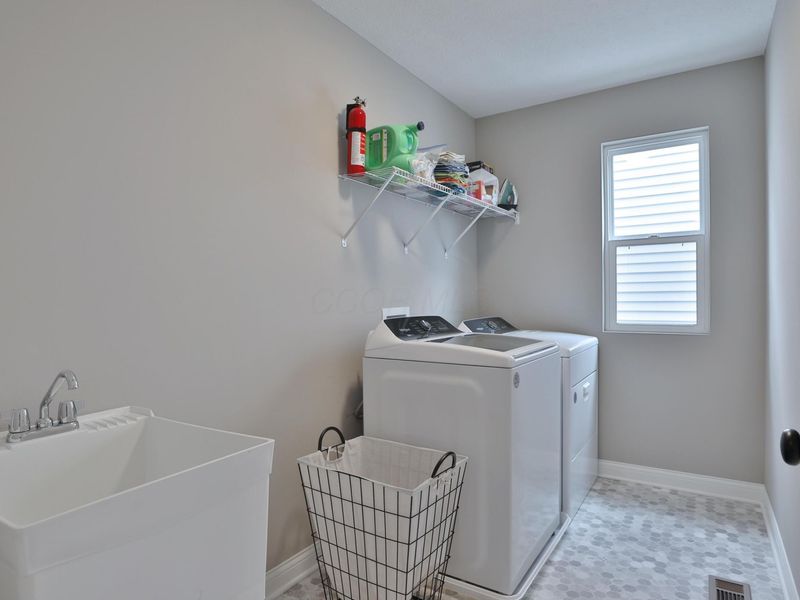 5678 Vance Way, Westerville, OH 43081 Photo 26