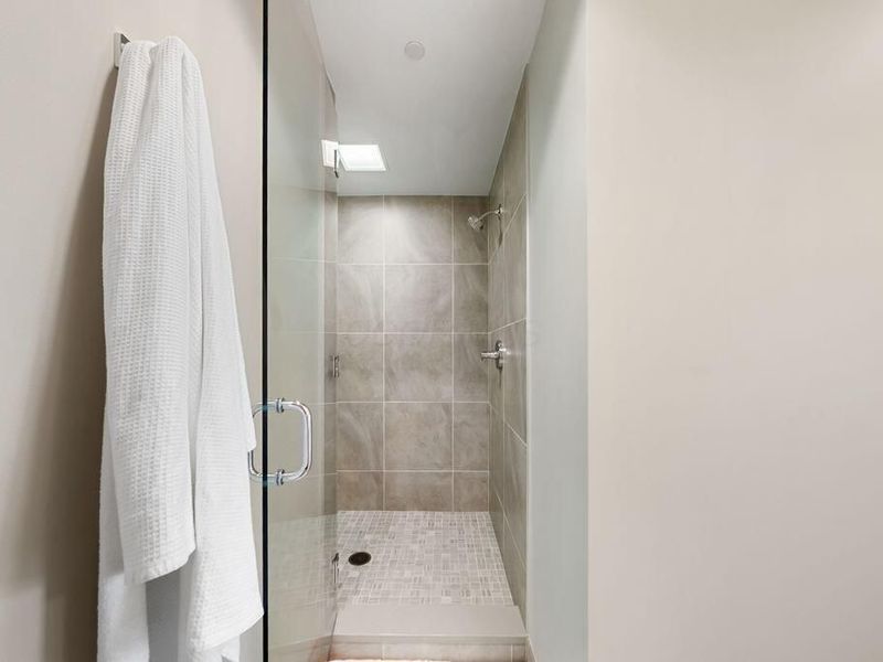 1 Miranova Place, Unit 1605, Columbus, OH 43215 Photo 19