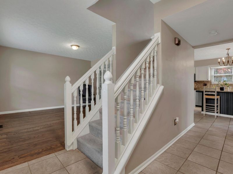 1360 Great Hunter Court, Grove City, OH 43123 Photo 4