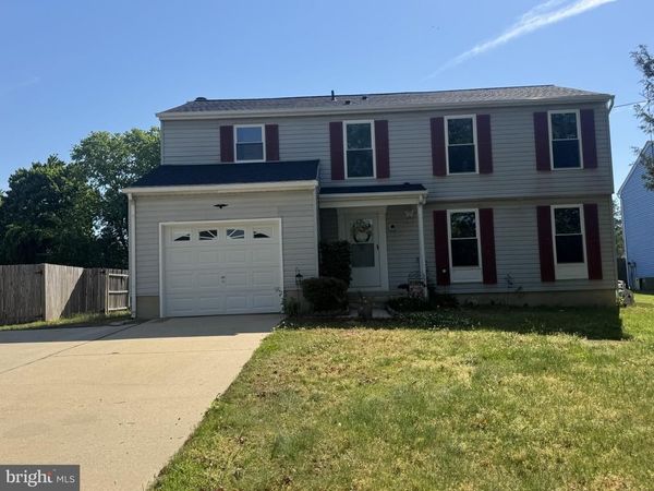 13 CROWN CIRCLE, DOVER, DE 19901